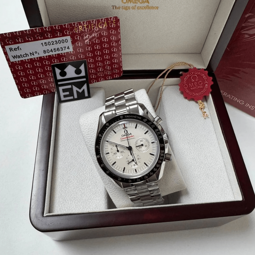 Omega Speedmaster Co-Axial White/Black – 42 mm Leather Strap