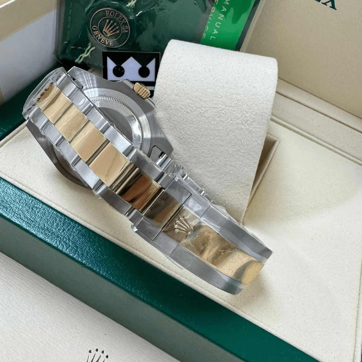 Rolex Submariner 40 – Gray Dial – Rolesor