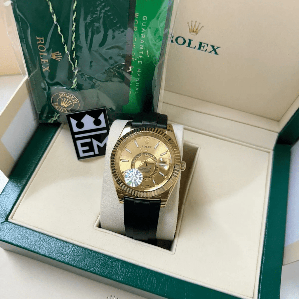Rolex Sky-Dweller – Goldenes Dial – Oysterflex