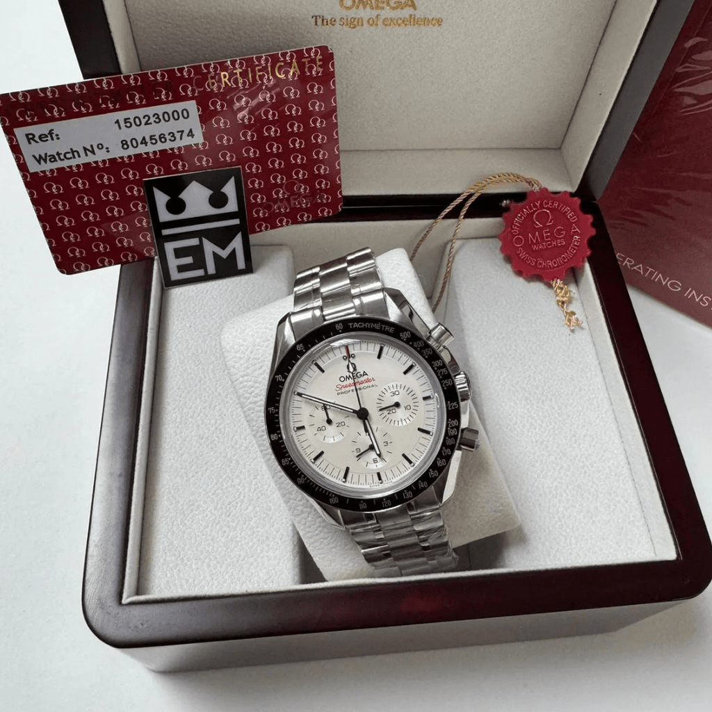 Omega Speedmaster Co-Axial White/Black – 42 mm Leather Strap