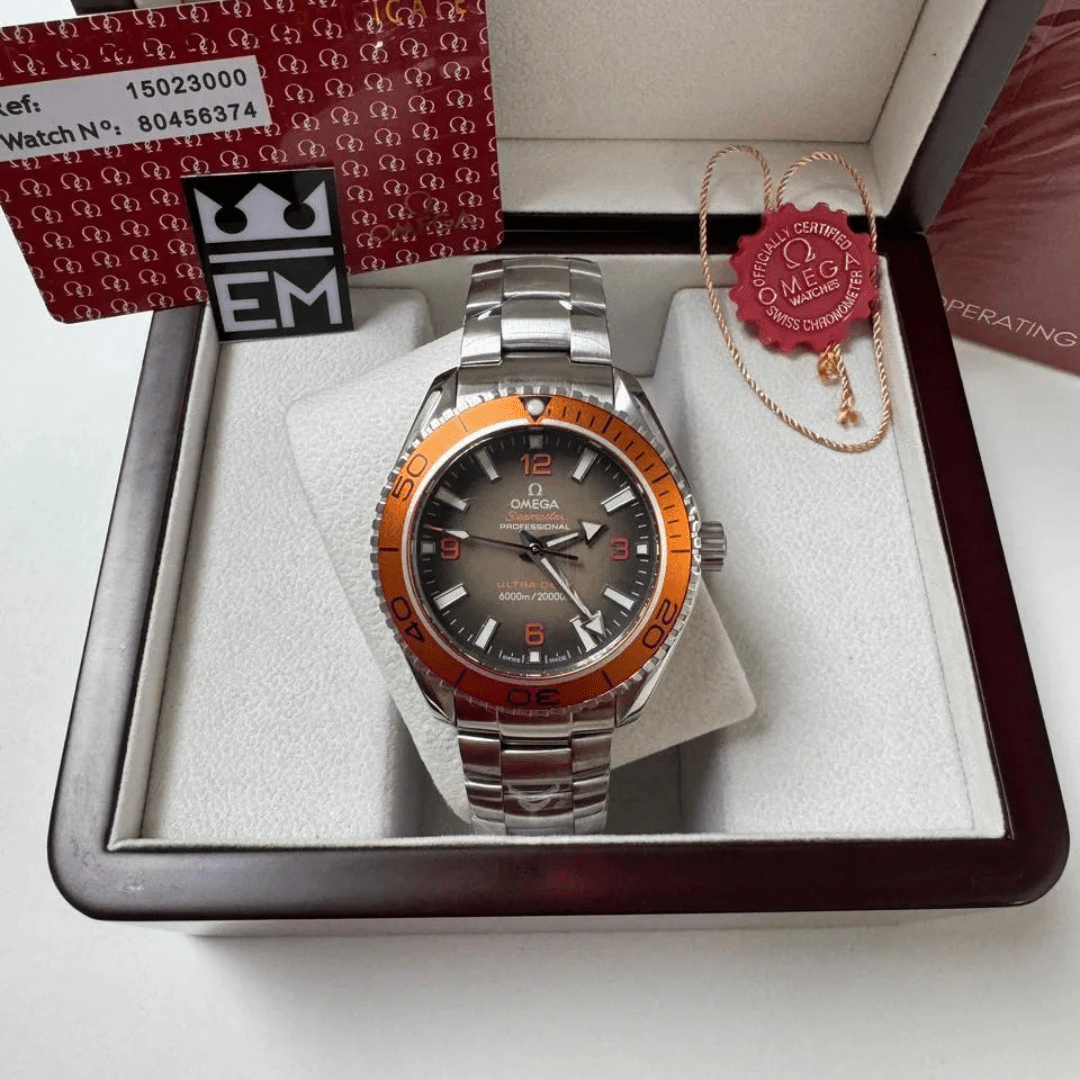 Omega Seamaster Ultra Deep – Orange / Steel