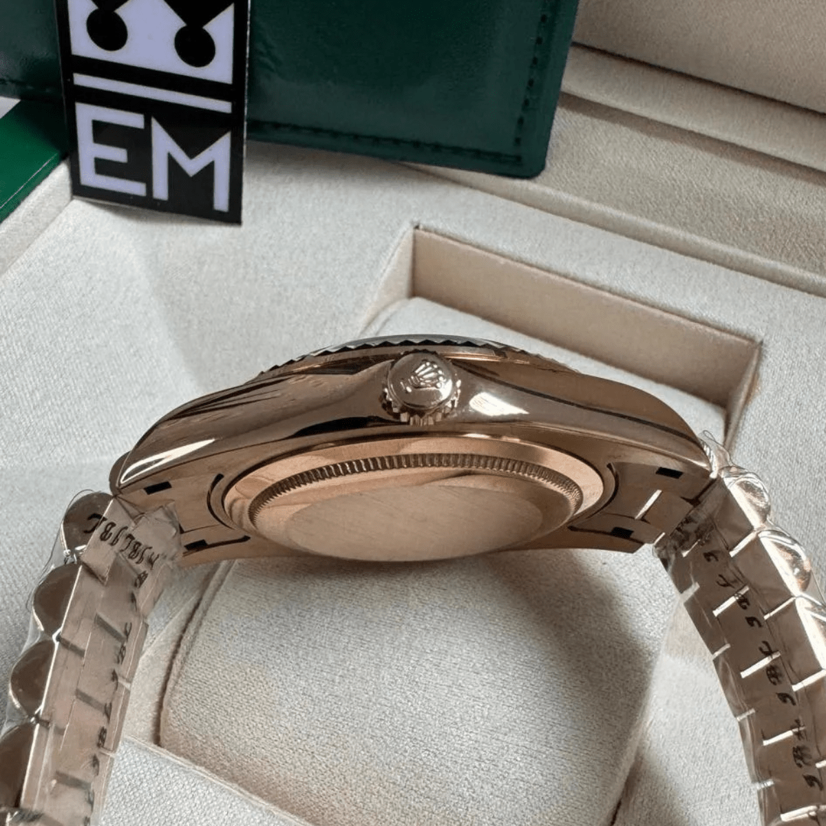 Rolex Day-Date 40 – Green Dial with Roman Numerals B
