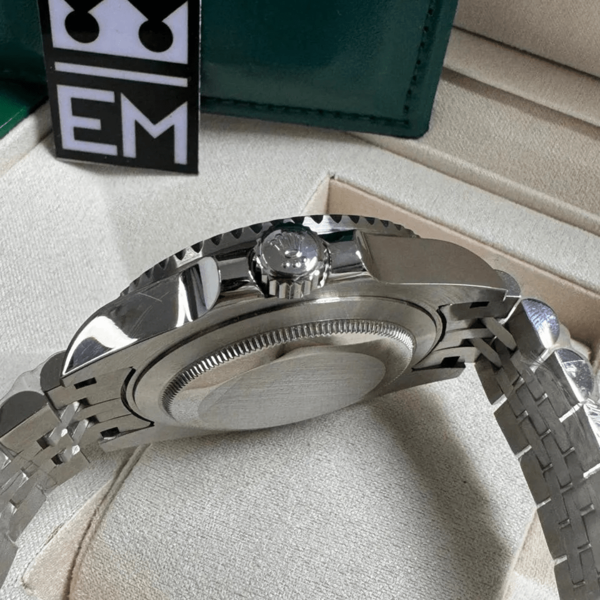 Rolex GMT-Master II – Black Dial