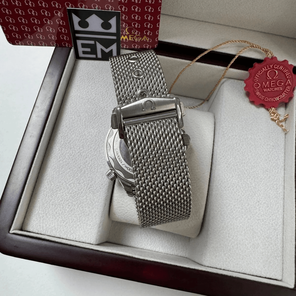 Omega Seamaster 300M Diver “007 Edition” – Black/Mesh Bracelet Stainless Steel